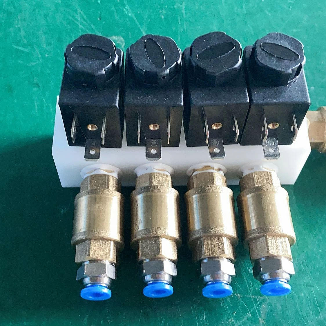 New product POM manifold block valve for  agricultural irrigation liquid customization plastic solenoid valve