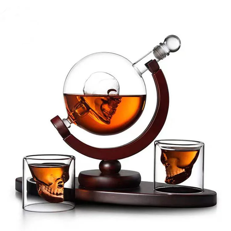 Popular Luxurious Crystal Glass Wine Decanter 850ML whiskey Globe decanter With Glass