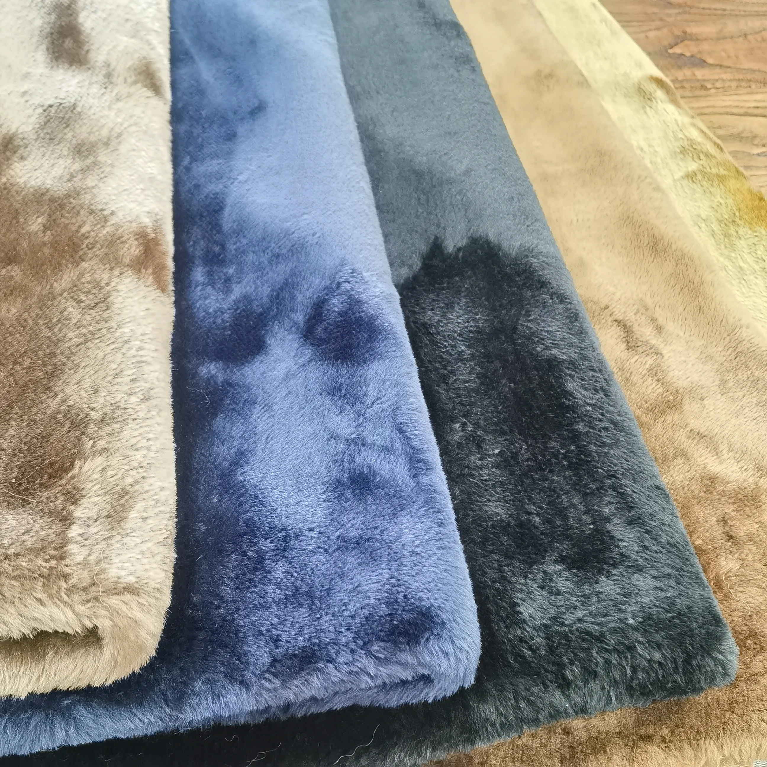 Hat garment lining faux fur fabric Wholesale polyester sherpa fabric