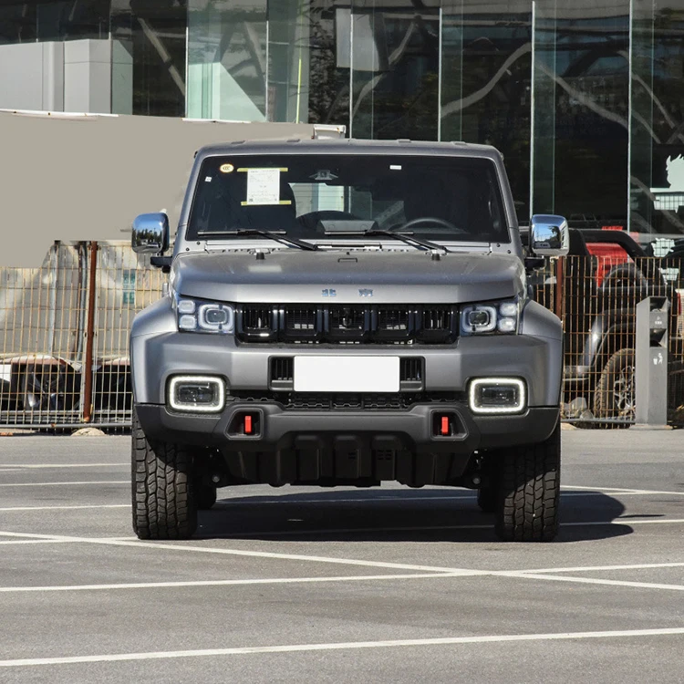 Hot Sale Beijing BJ40 2024 Gasoline or Diesel Car New Cars Jeep Compact SUV for Family