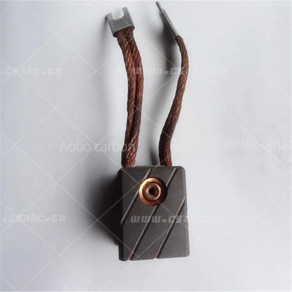 Углеродная щетка MC79P для промышленного двигателя