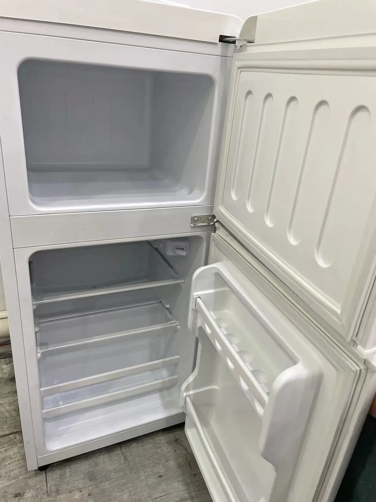 D 82L  refrigerator fridges  home fridge freezer mini cooler smeg neveras chest freezer fridge double door table refrigerators