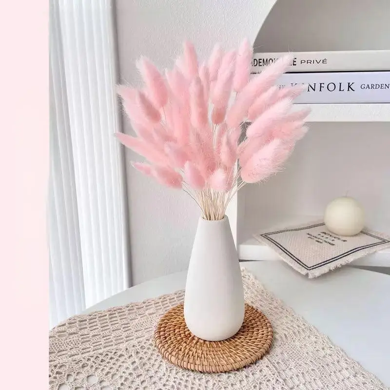Decorative Bunny Tail Grass for Home Decor Artificial Floral Design and Soft Bunny Tail Stems