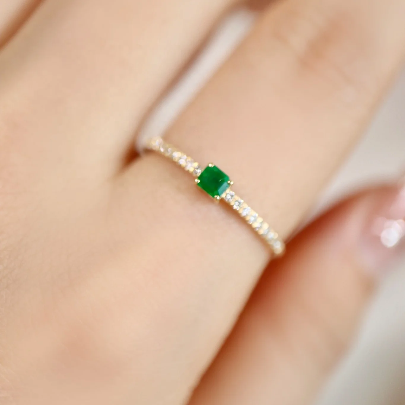 Xinfly 18K желтое золото бриллиант Изумрудное кольцо 0.3ct прекрасные Винтажные