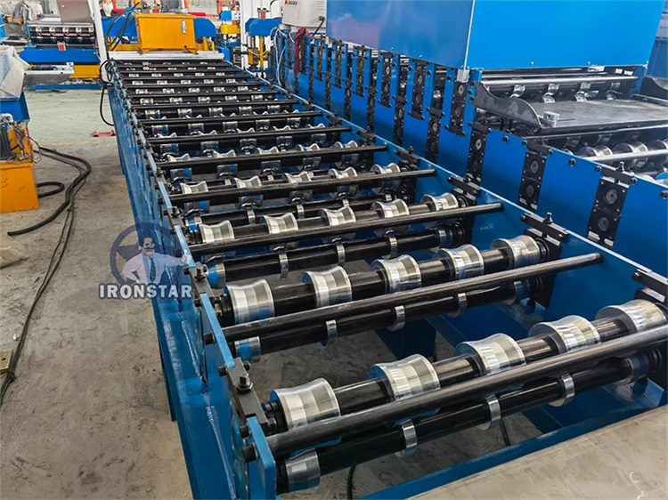 Latest Design Double House With Curving Roof Roll Forming Machine For Prefab Construction