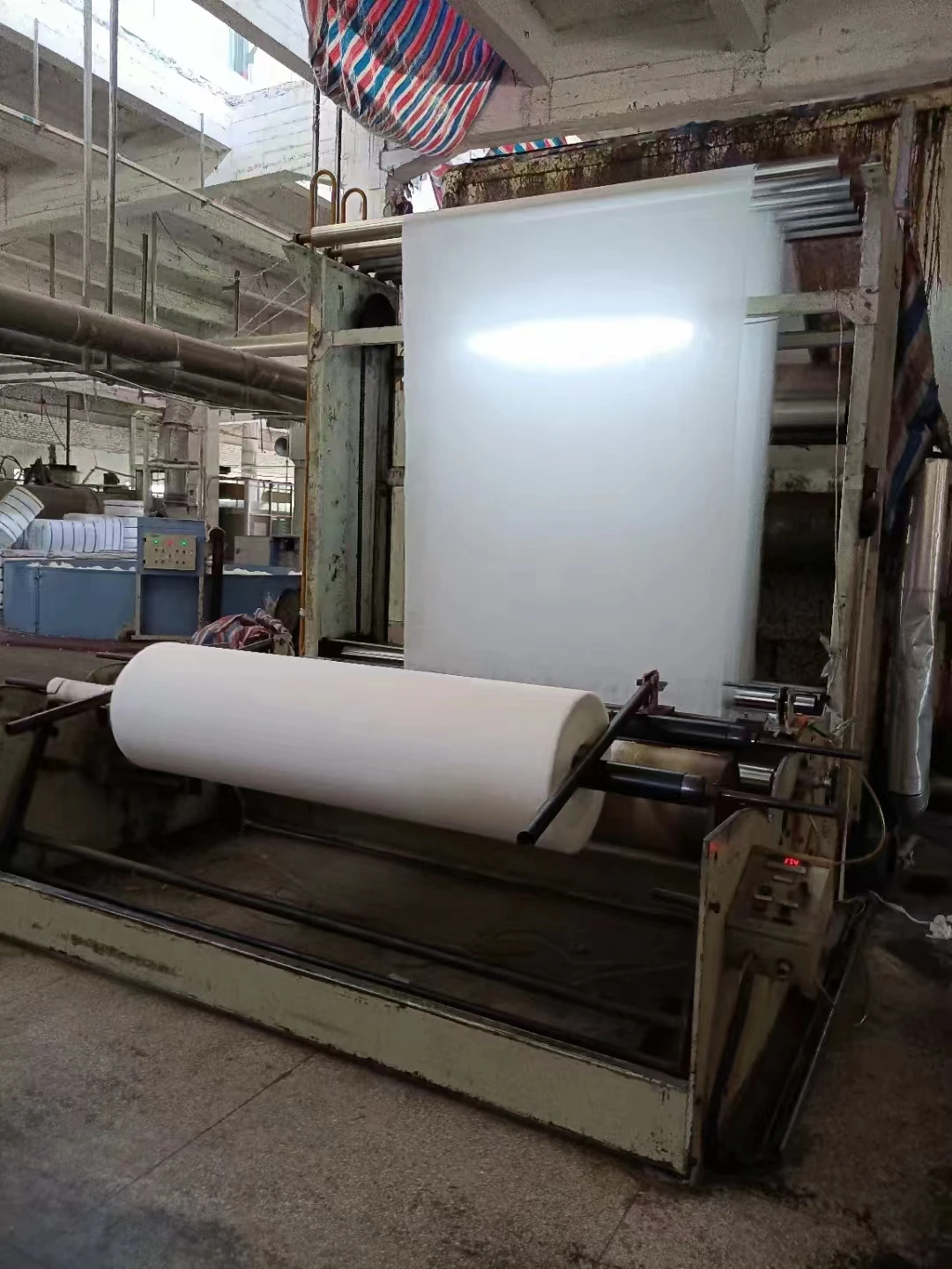 90 DEGREE HOT WATER SOLUBLE NON-WOVEN FABRIC