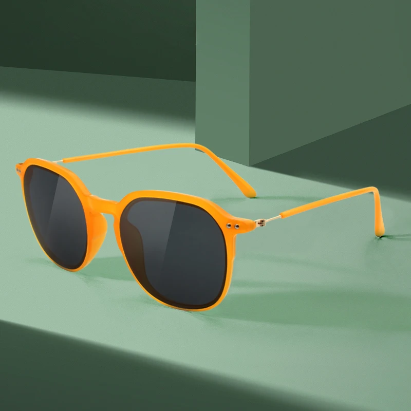 Man women creative fashion sunglasses round glasses 2021 latest designer thin metal temple