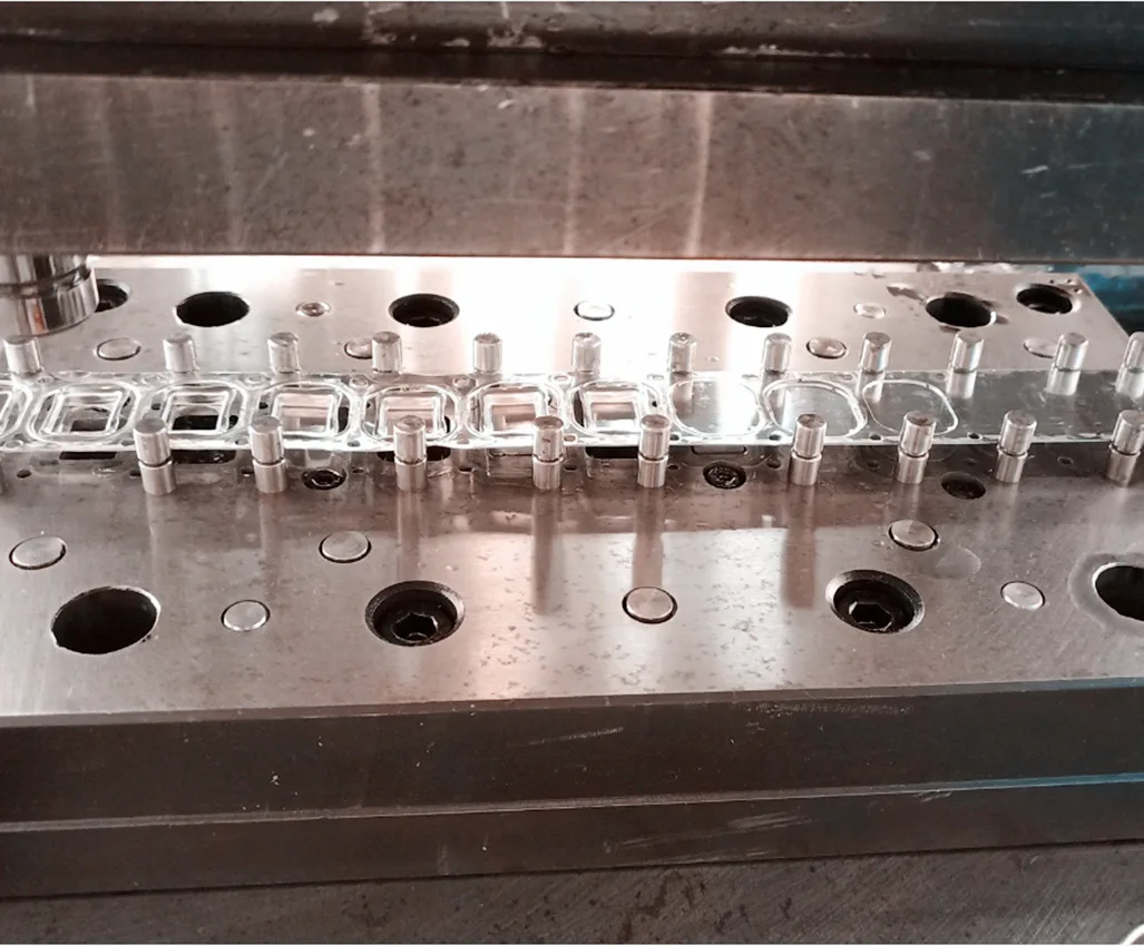 Factory Design Stamping Dies And Die Products Customize Metal Moulds High Quality Progressive Metal Stamping Die