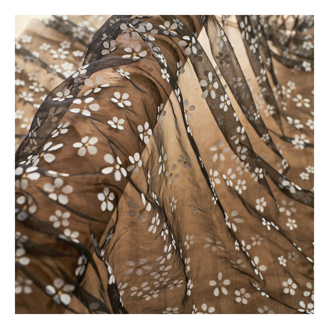 New Design Summer Flower Pattern Stretch Designed Textile Print Foil Soft Roll Bolt Tulle Fabric For Dress