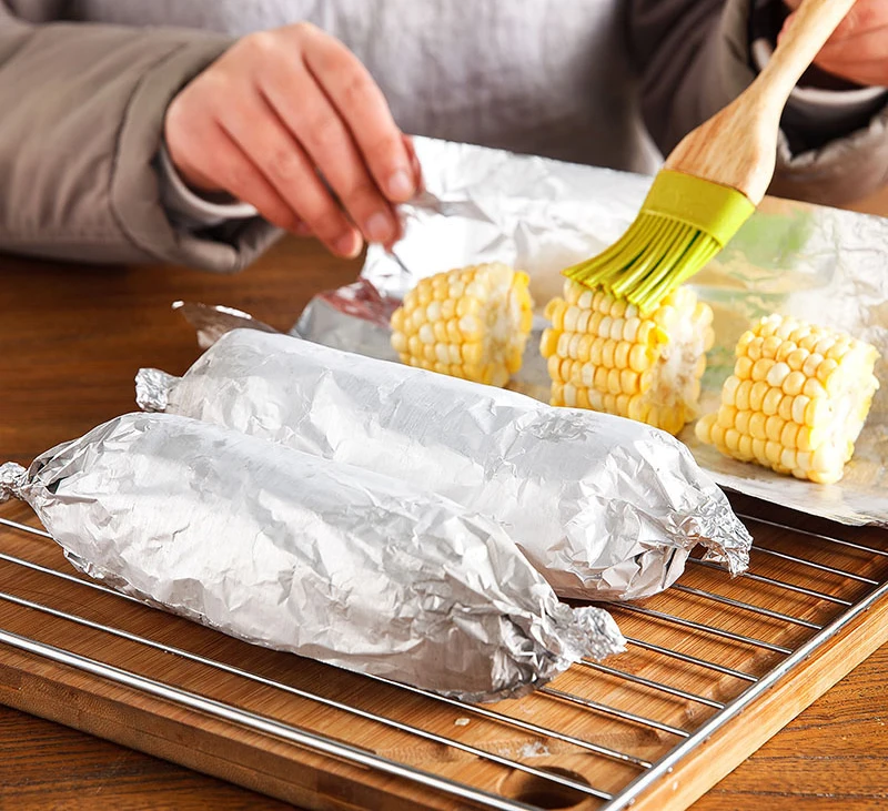 10 micron 7.5m Recyclable Aluminum Foil in Rolls Disposable Food Packaging For Grill 1235 8011 Alloy