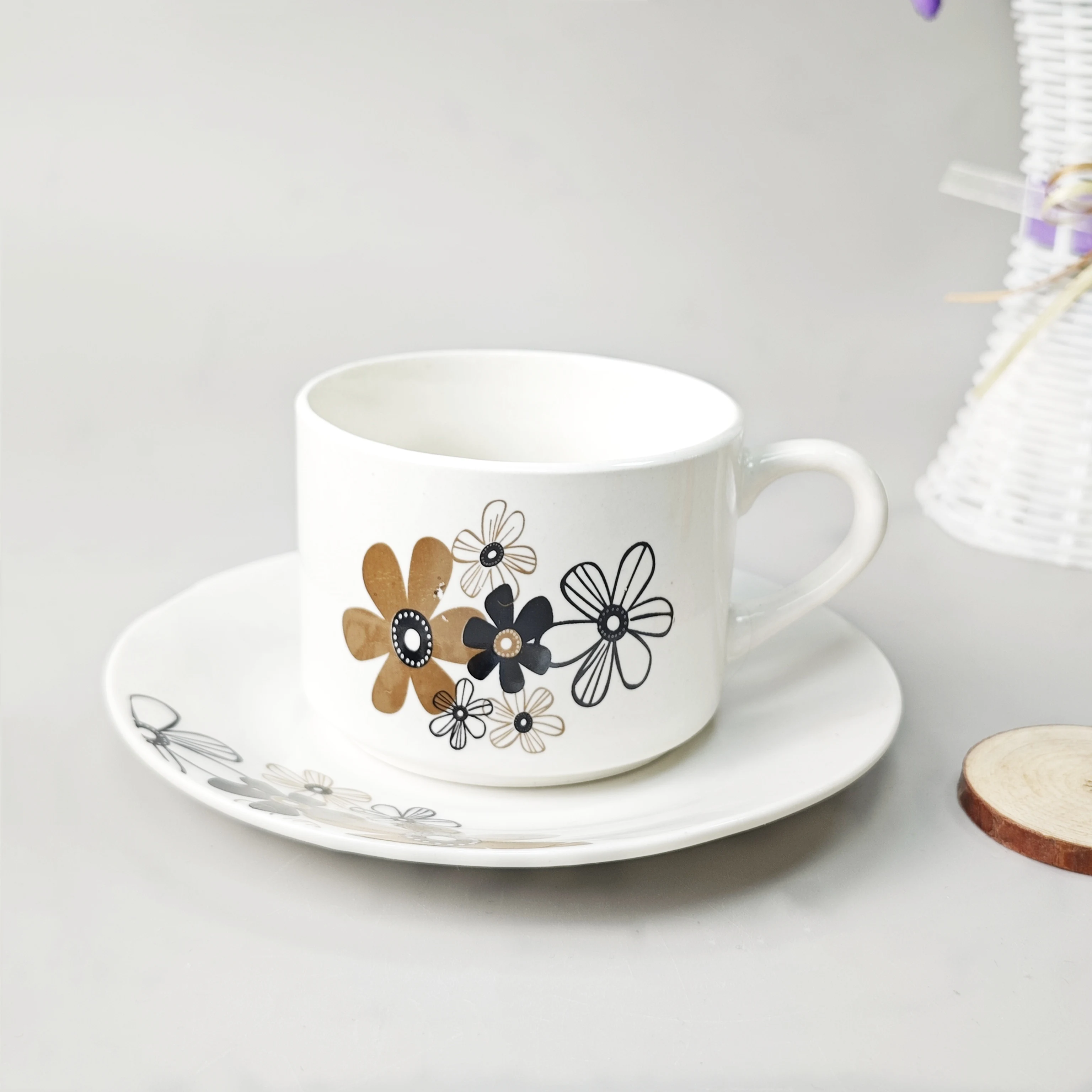 Ceramic China dinnerware set ceramic dishes set Wholesale ceramic serving dish plate chinaware