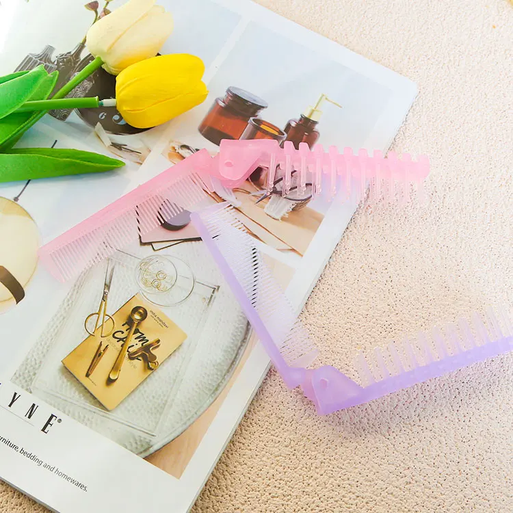 Compact Design Multi Color Travel Easy-carrying Folding Plastic Hair Comb For Women
