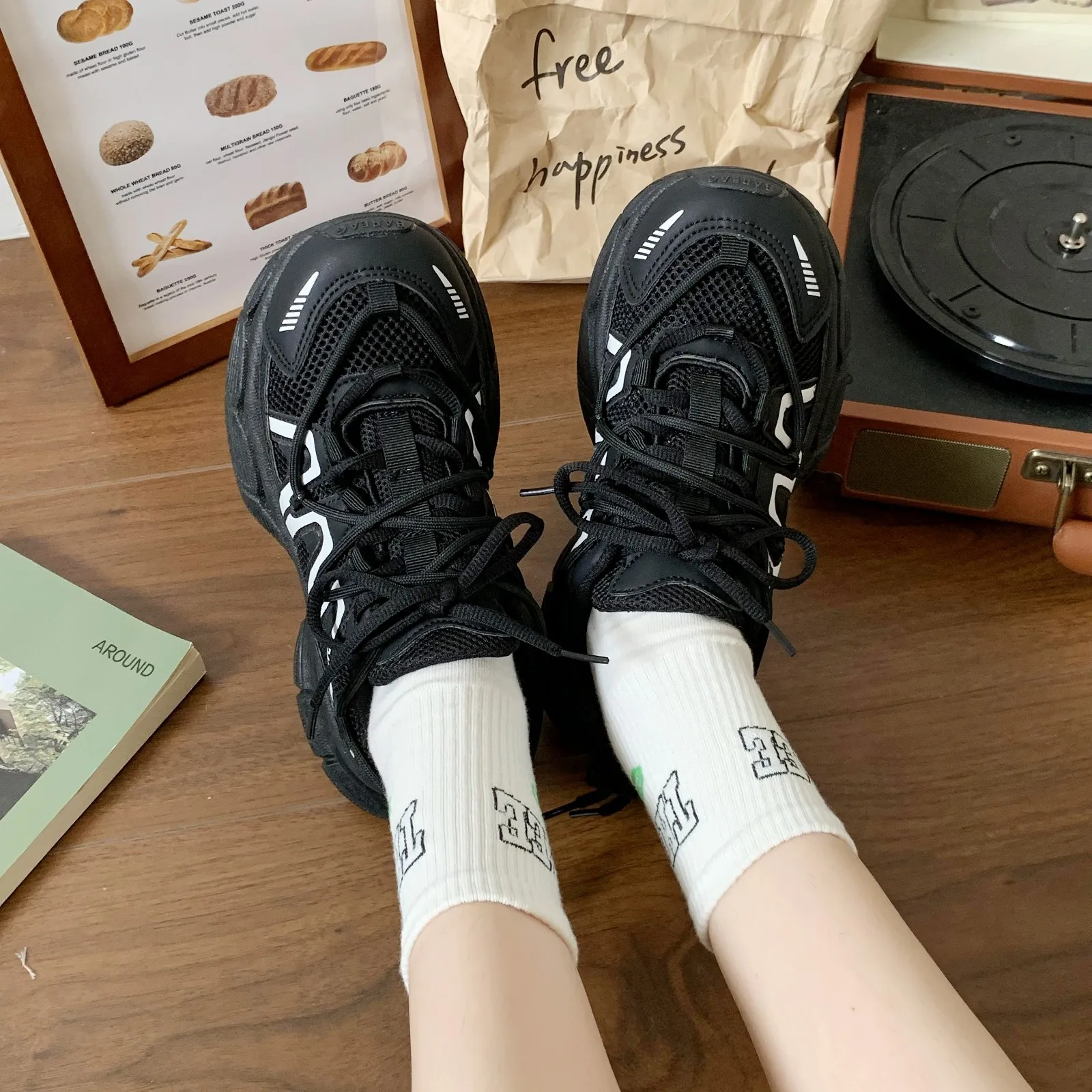 Women White Chunky Sneakers Designers Vulcanize Shoes Platform Running Sneakers Ladies Black Casual Shoes