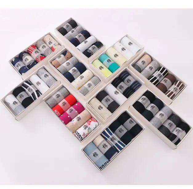 2023082034 Stock Cheap Promotion Cotton Socks for Men women with packing in BOX color pattern random (price for one pair)