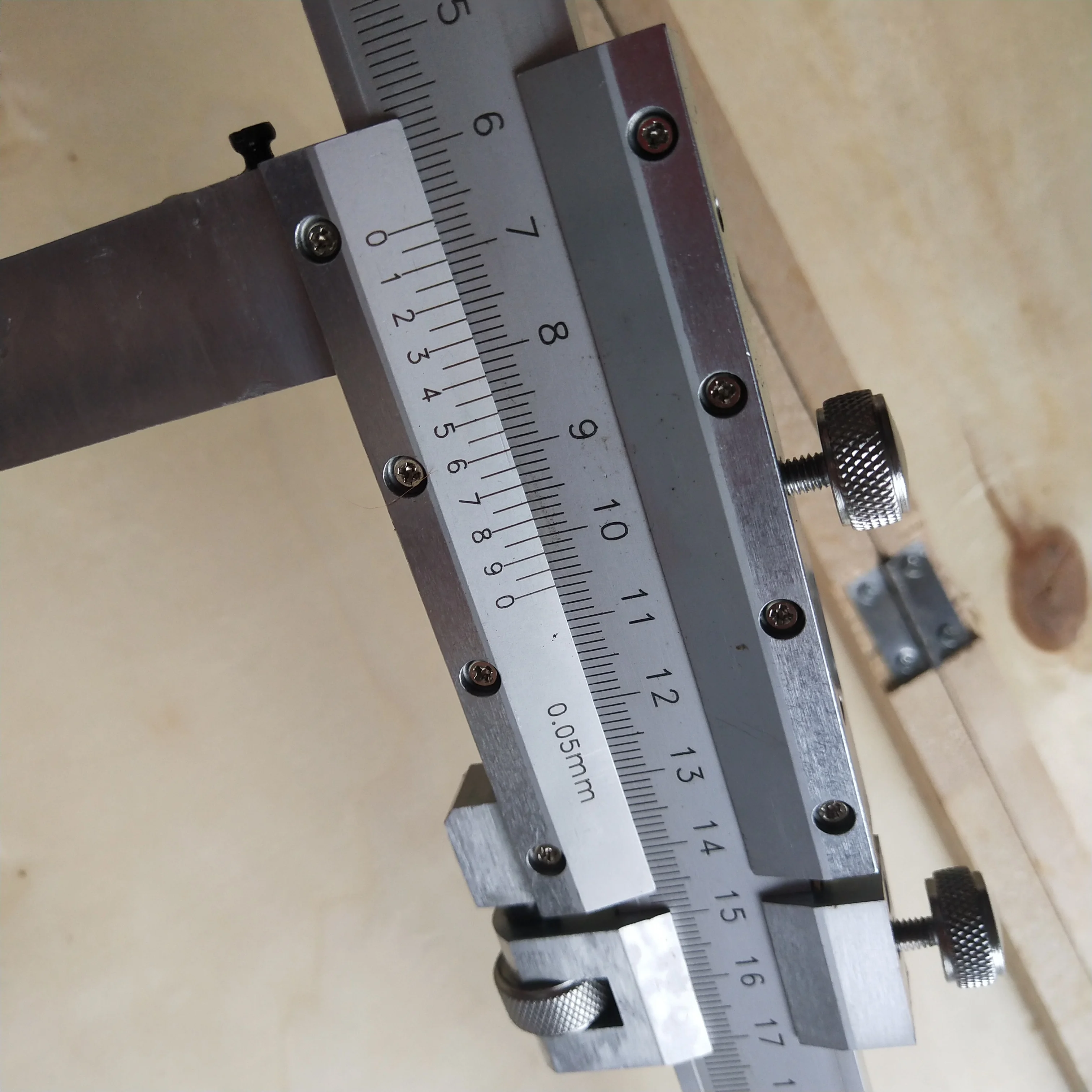 Измерительные инструменты стальной штангенциркуль с нониусом 0-500 удлиненный 250 мм точность шага 0 05