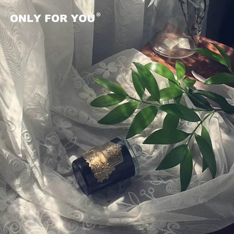 Fashion Luxury Aromatherapy Symbol Of Royal Power Metal Private Label Plates Jar Scent Candles