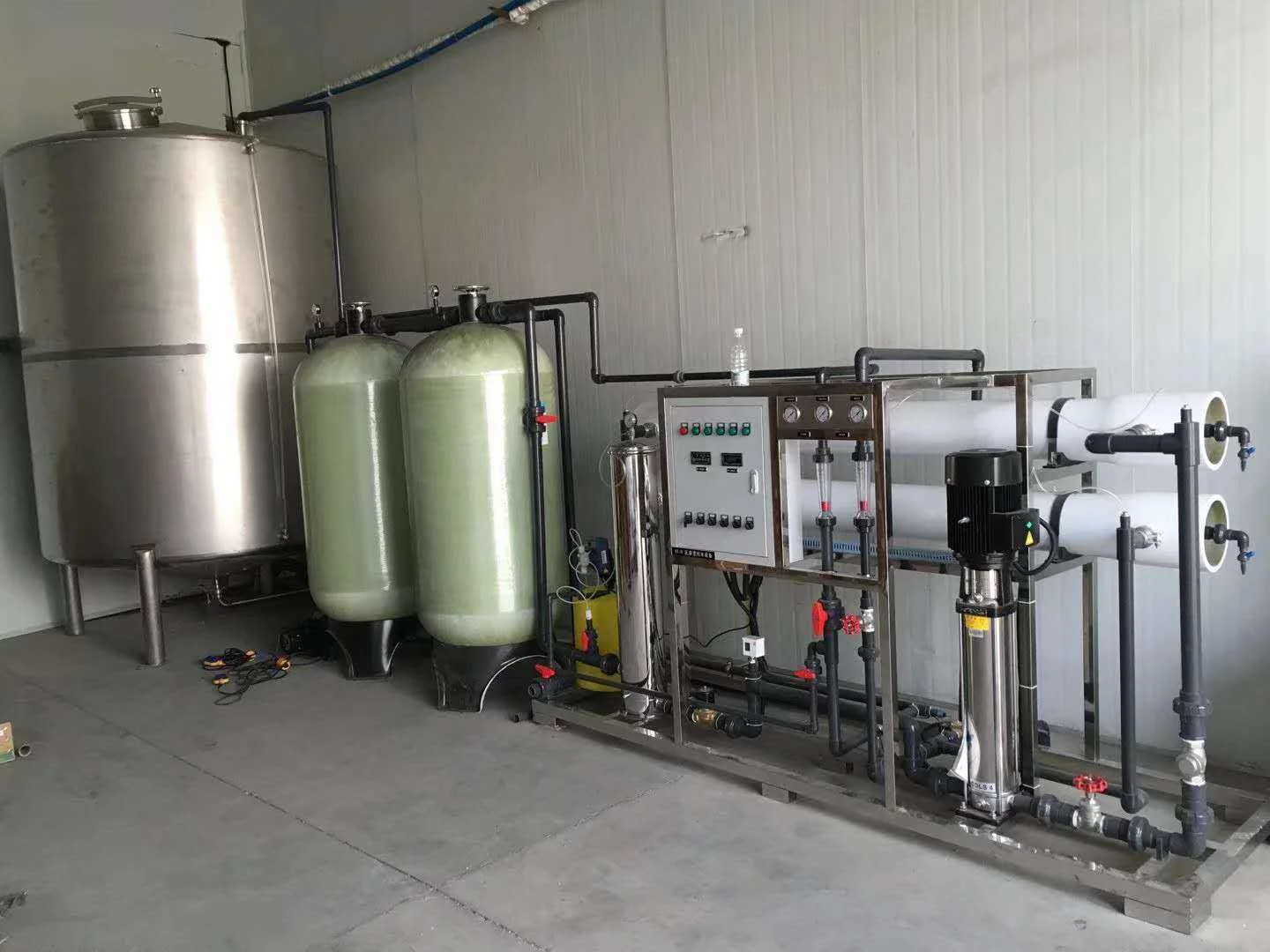 250LPH water sistema de smosis inversa to remove manganese and iron RO reverse osmosis water filter system with ozone generator