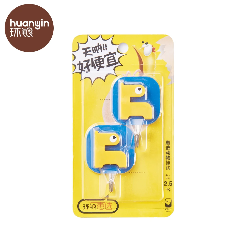 Decorative coat giraffe pp plastic animal wall hook for hanging towels