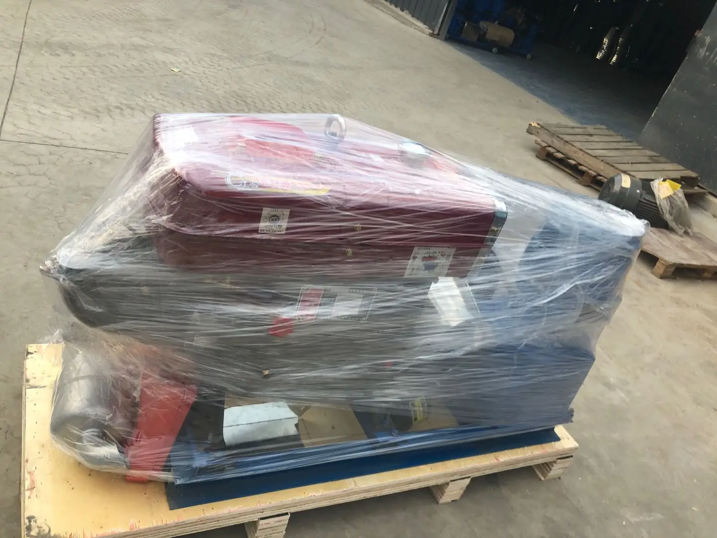 Sawdust/Rice Husk/Straw/Crop Stalk/Animal Manure/Fertilizer Pellet Press Machine For Animal Feed