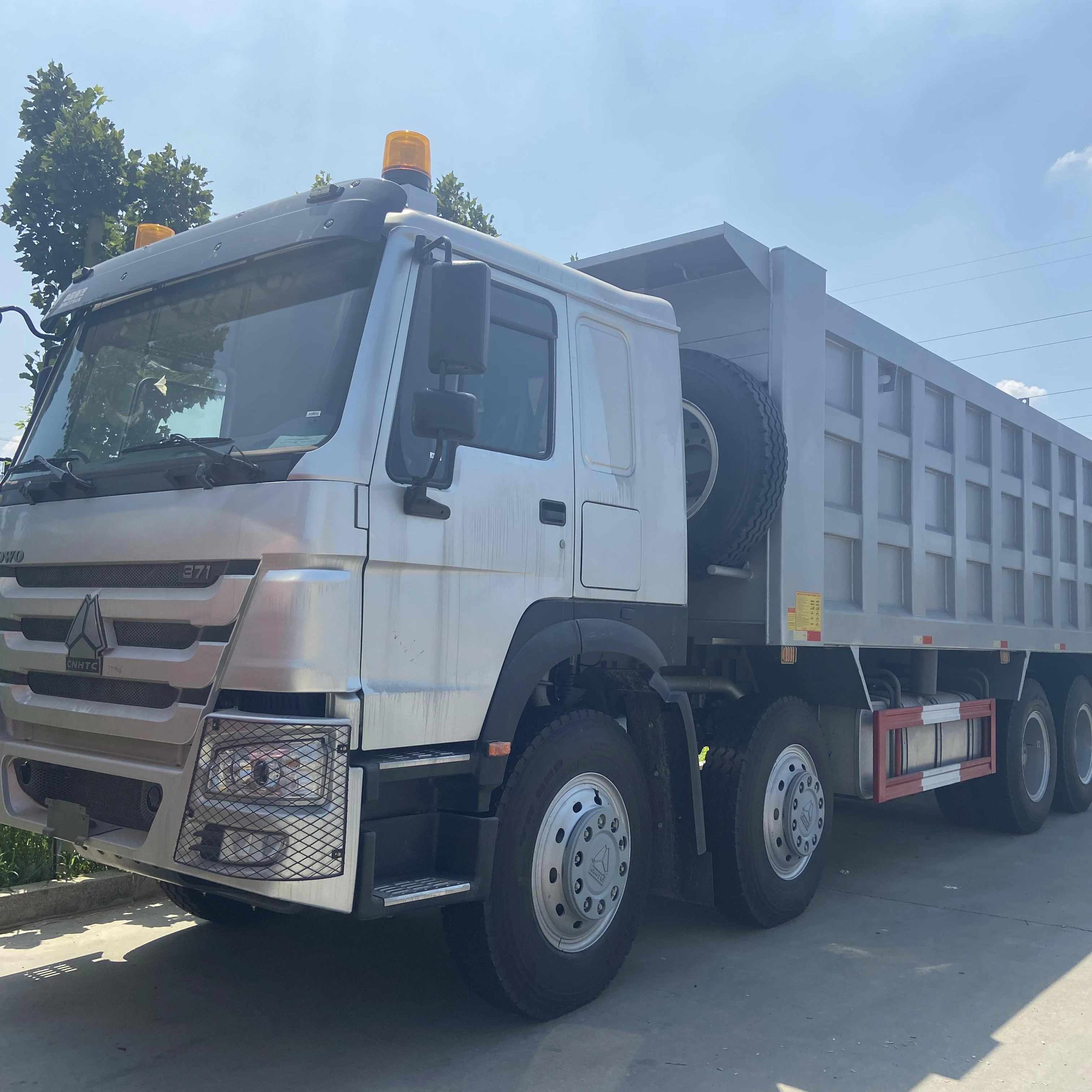 Абсолютно новый самосвал Sinotruk Howo 8x4 40ton 50ton типпер грузовик 375hp 371hp 12