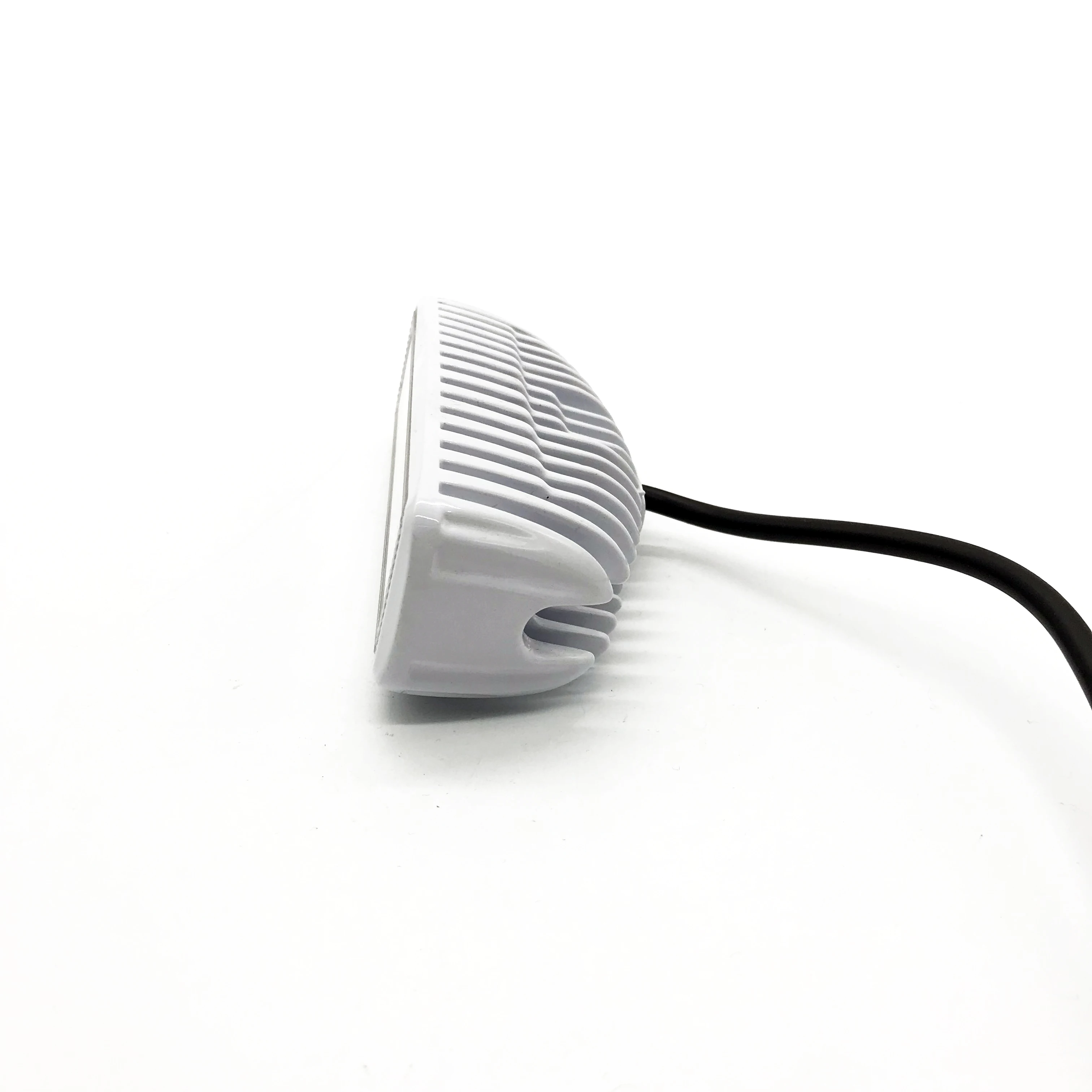 Wholesale Customize Square LED Driving Light Bar 12V 24V 36V Durable Offroad LED Auto light system 6LED Work light Bar