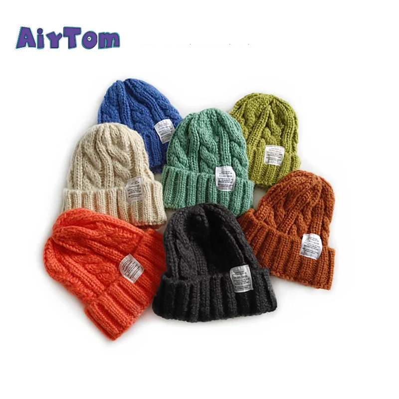 2022 Fashion Winter Beanie for Women Soft Warm Beanie with Fur Pom Pom Skull Knitted Cap Beanies for Women Winter Hat