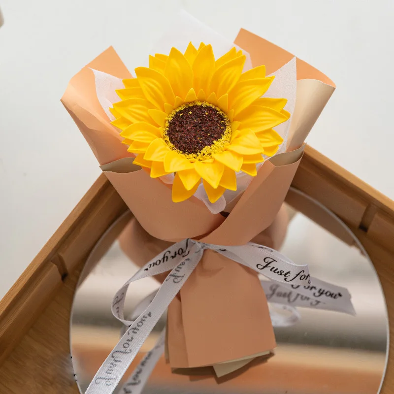 Christmas Valentines Day Gift Delicate Sunflower Soap Flower Eternal Dried Flower Rose Sunflower Bouquet For Women Girls