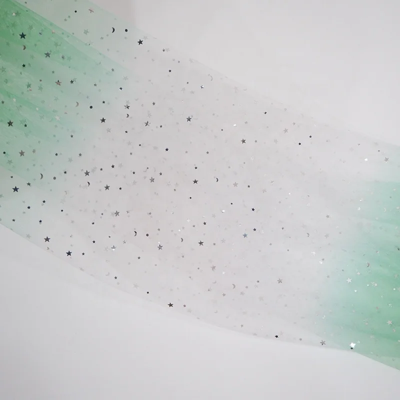 Светло-зеленый градиентный цвет 100 полиэстер Луна и звезда серебряные блестки тюль ткань для свадебного платья