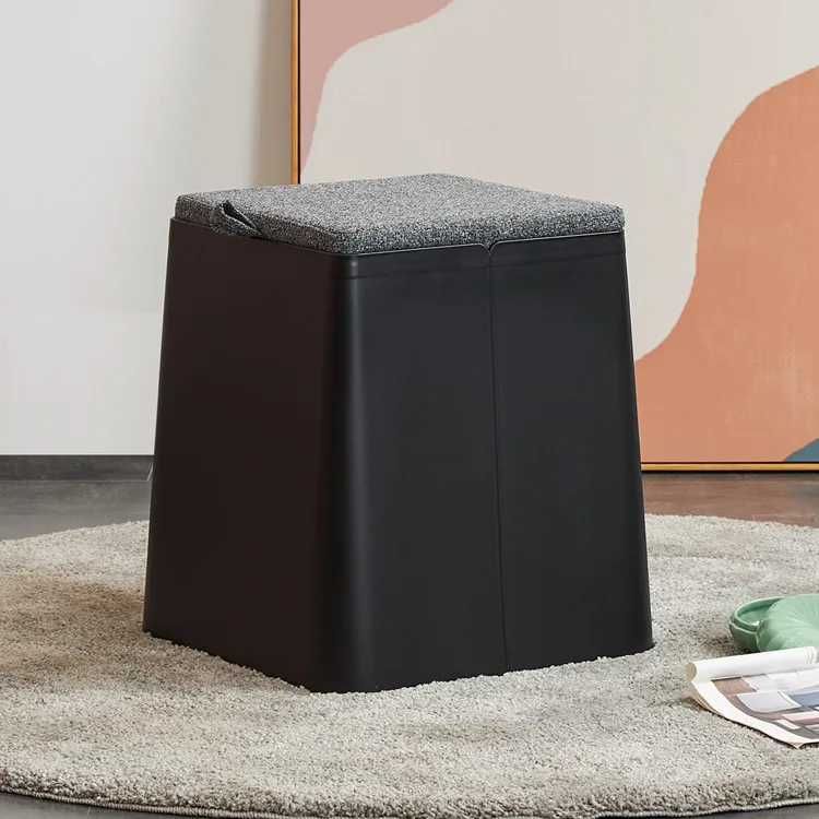 2021 Wholesale Classic living room furniture stylish modern nordic white pp plastic ottoman stool