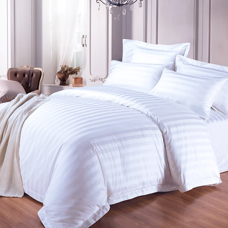 Wholesale Hotel Linen Bedding Set Luxury 300TC 4 Pieces Bed Sheet Hotel White Bedding Set