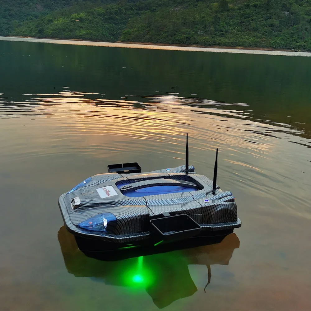 500M Speed Sailing RC Carp Fishing Bait Boat GPS Fishfinder baitboat with external motor fishing lure lights and bright lights