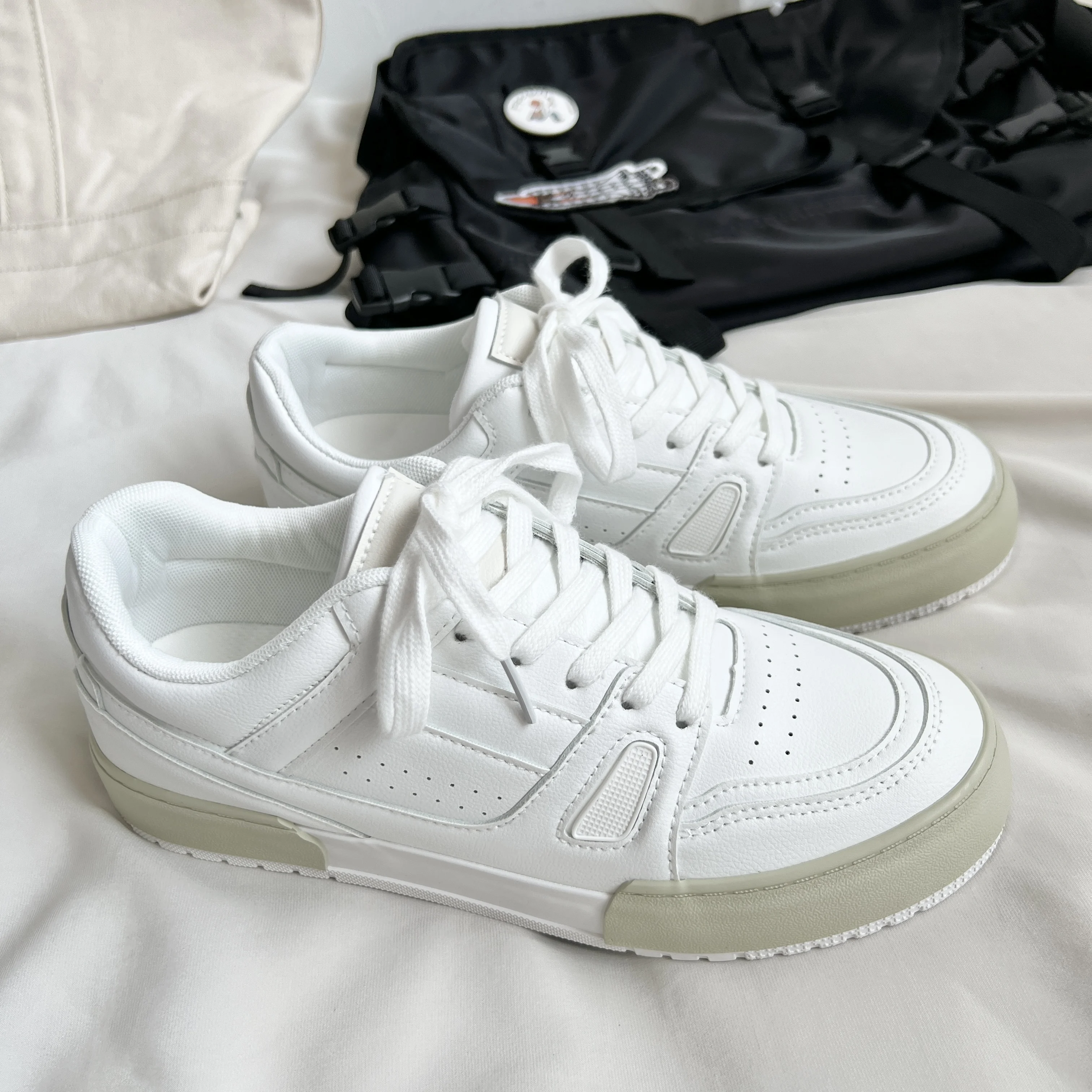 Custom 2022 New Arrival Retro Men Casual Shoes Sneakers Couple Simple Lovers Flat sneakers men