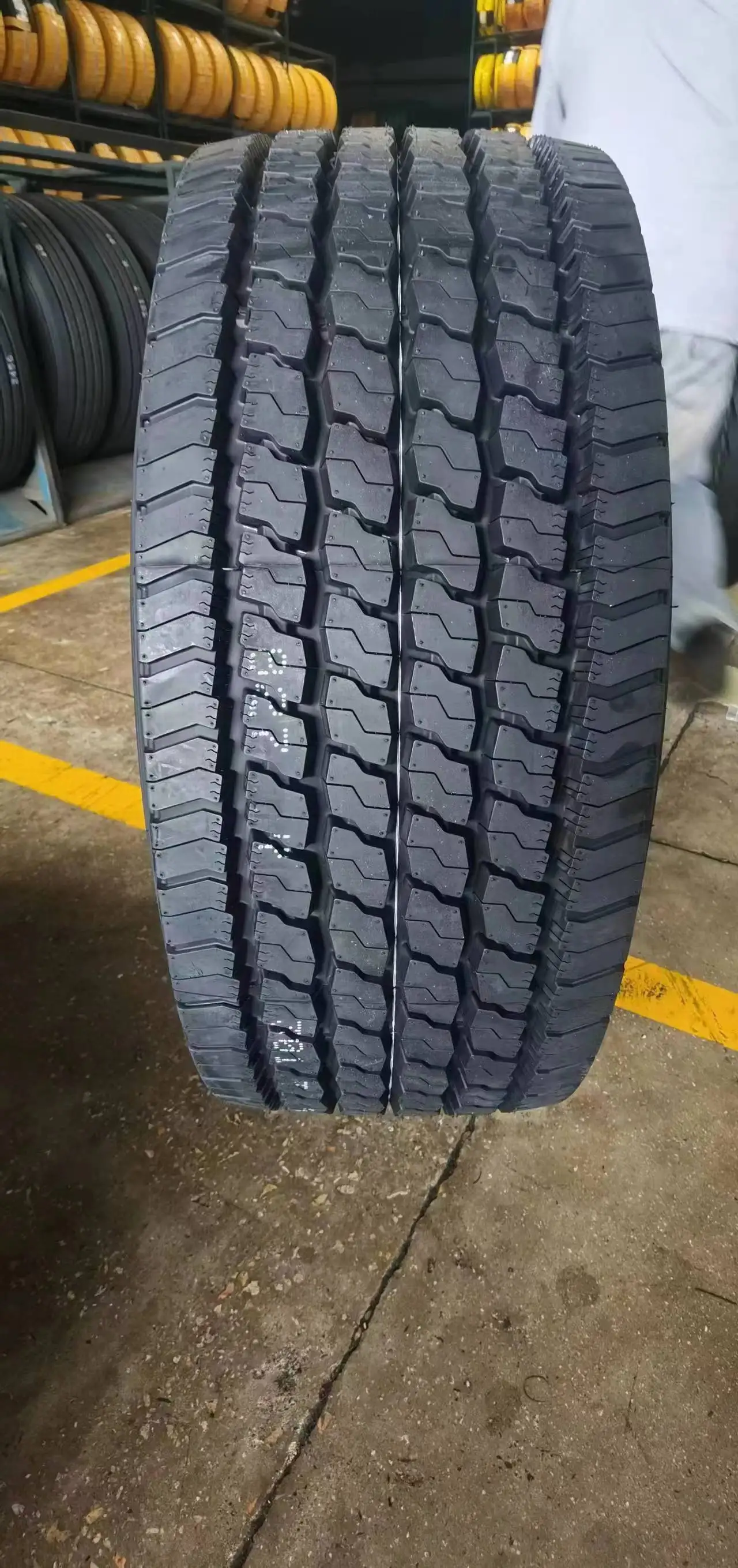 TBR Annaite tires 302 12R22.5 truck tires 12R22.5
