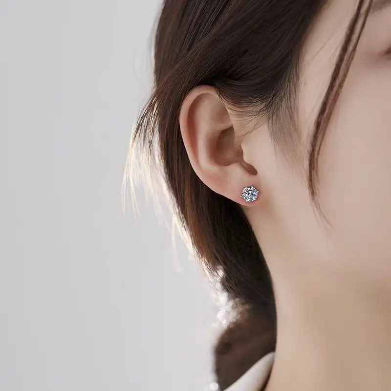 Classic vvs moissanite 0.5 1 Carat ct round cut stud earrings S925 sterling silver screw push back for women wedding jewelry