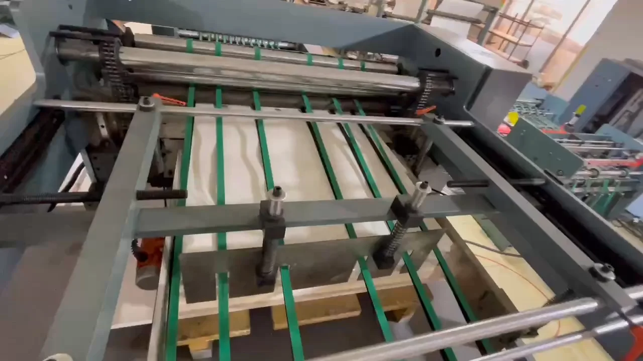 High Speed Flexo Printing Machine 2 Colours Double Sides Roll to Sheet For Exercises Books&Notebooks Printing Cutting ZR1020F2-2