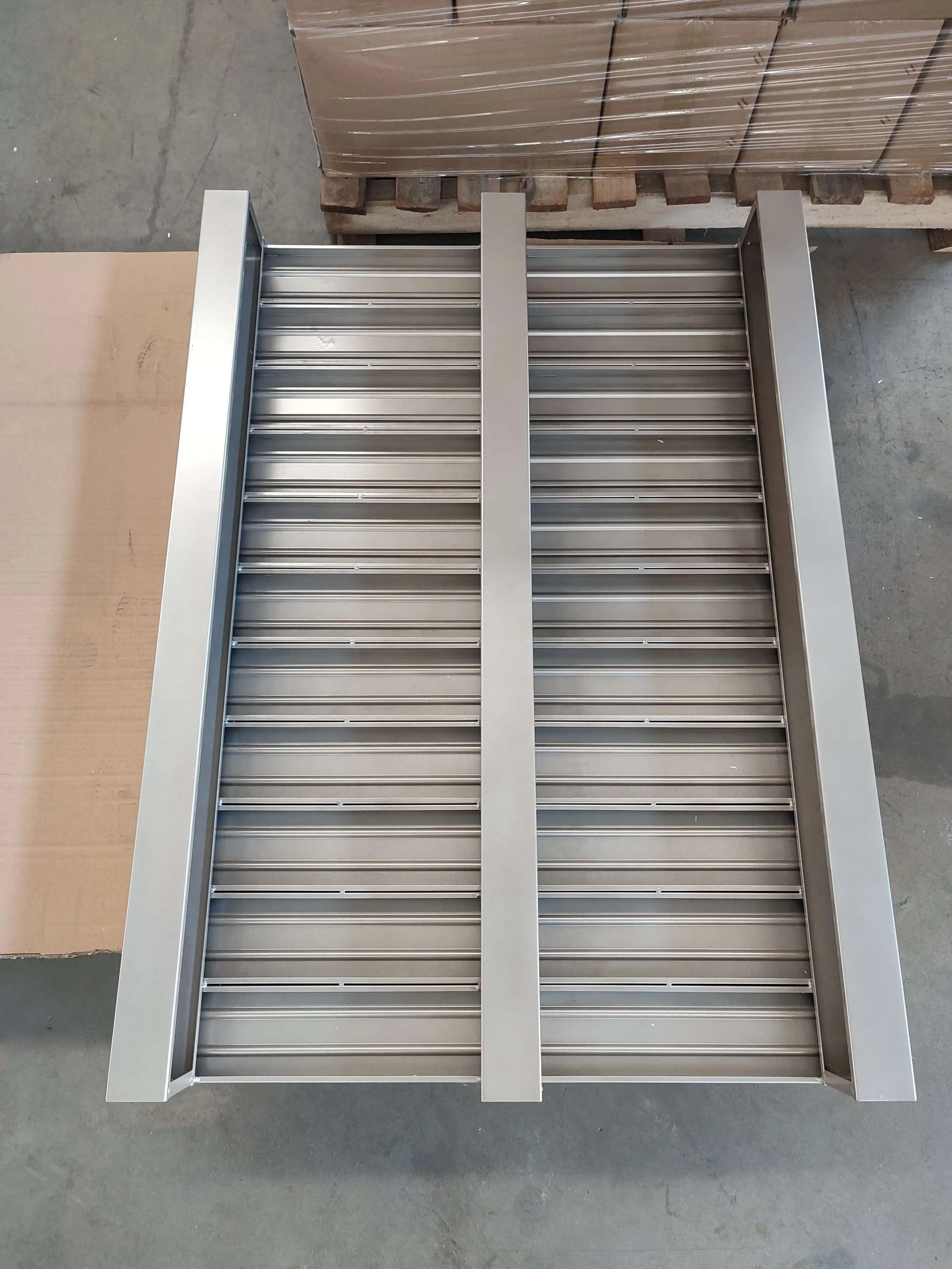 warehouse steel pallet for store goods 1.2m steel reinforced racking heavy duty  custom steel pallet