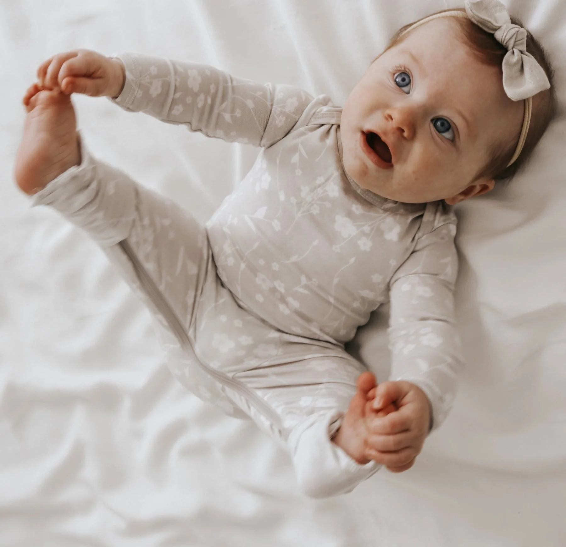 Custom Newborn Baby Footie Zipper Baby Clothes Romper Jumpsuit Organic Cotton Baby Romper