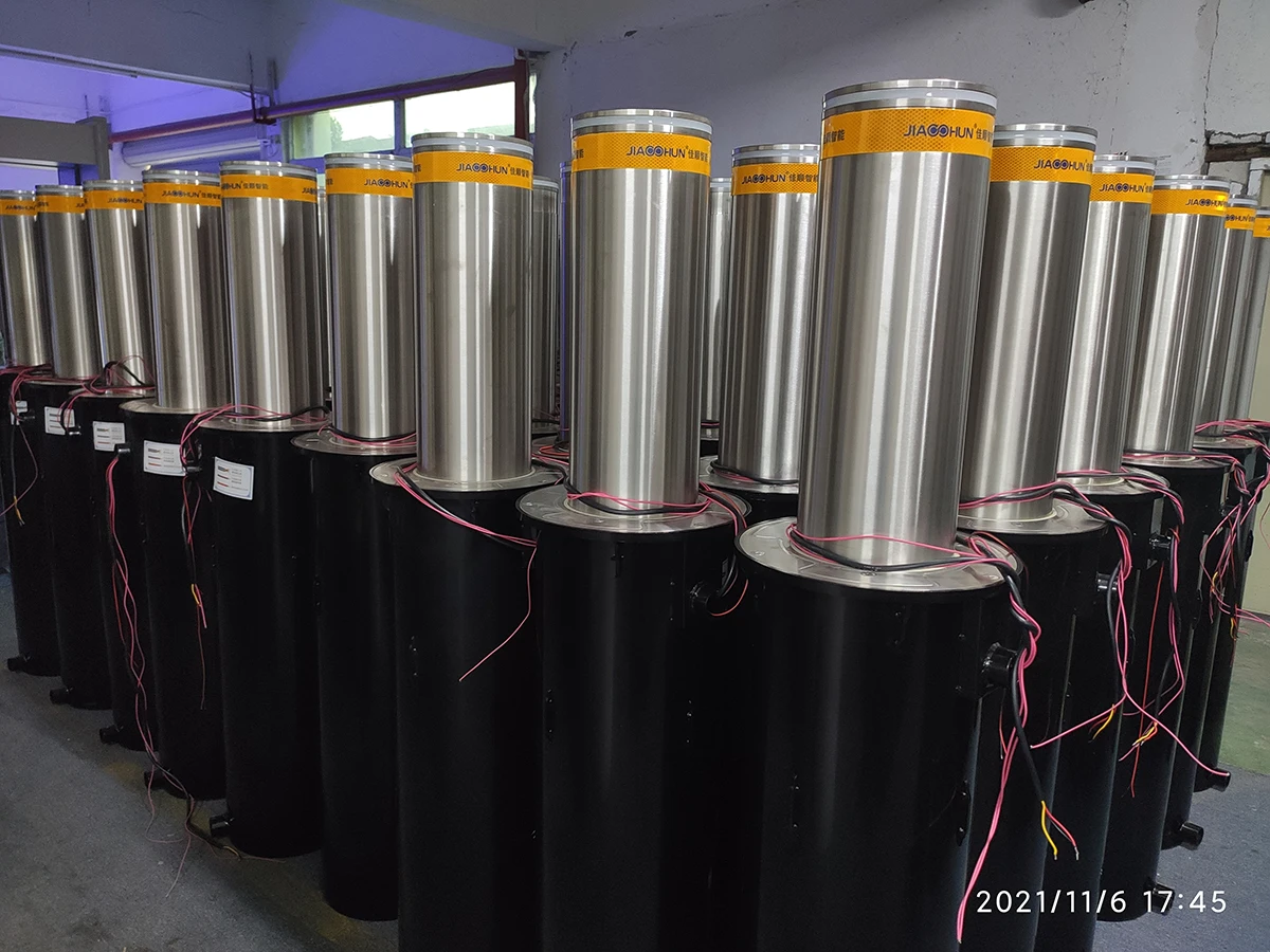 Shenzhen Factory Price Automatic Retractable Bollard Hydraulic Automatic Bollard Barrier
