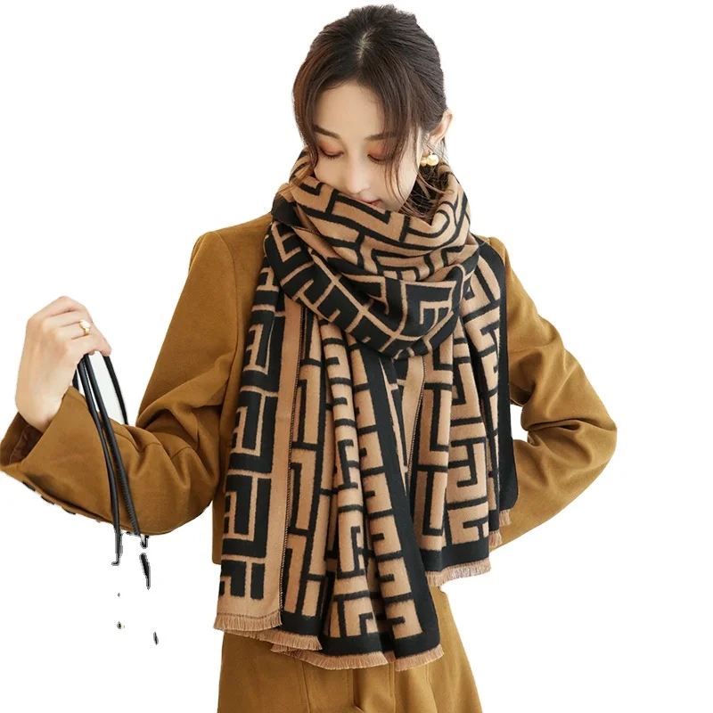 New style geometric warm scarf for autumn and winter