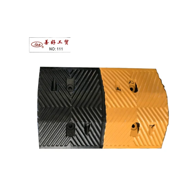 yellow cast steel speed bump for traffic speed breaker road hump