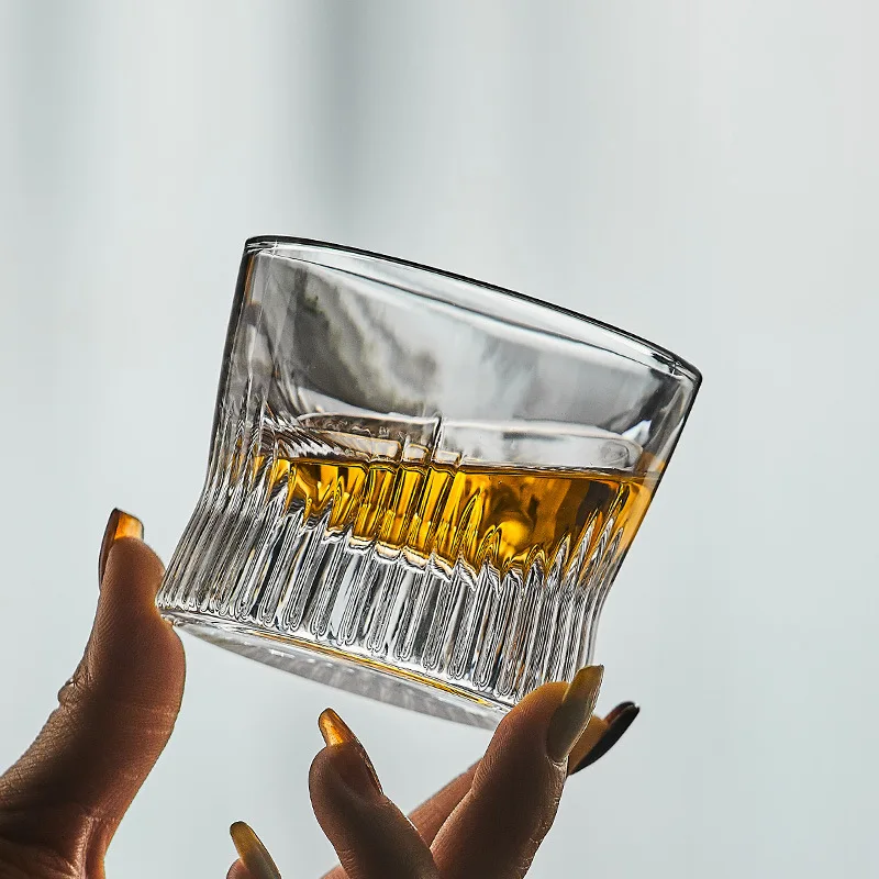 Design gift set souvenir novelty ribbed bottom 120ml 4oz glass material whiskey shot glasses with box