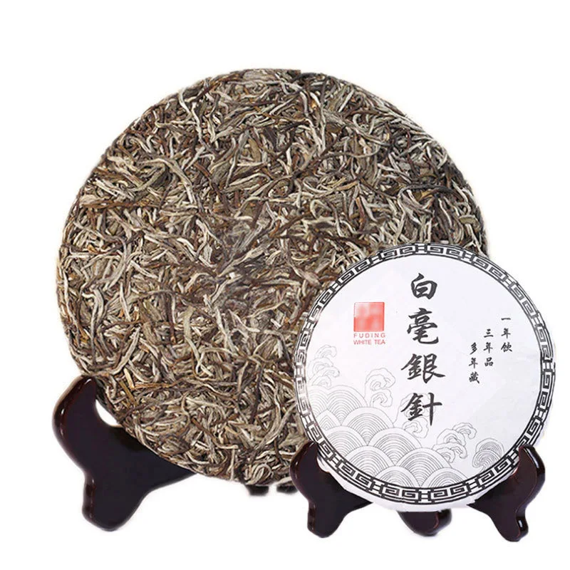 Chinese famous Fuding baicha cake, silver needle white tea from Fujian province, Bai Hao Yin Zhen 357 gram