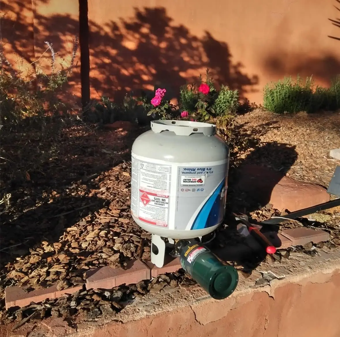 Propane Refill Adapter, LP Gas Cylinder Tank Coupler - Fits QCC1 / Type1 Propane tank and 1 lb Throwaway Disposable Cylinder Pro