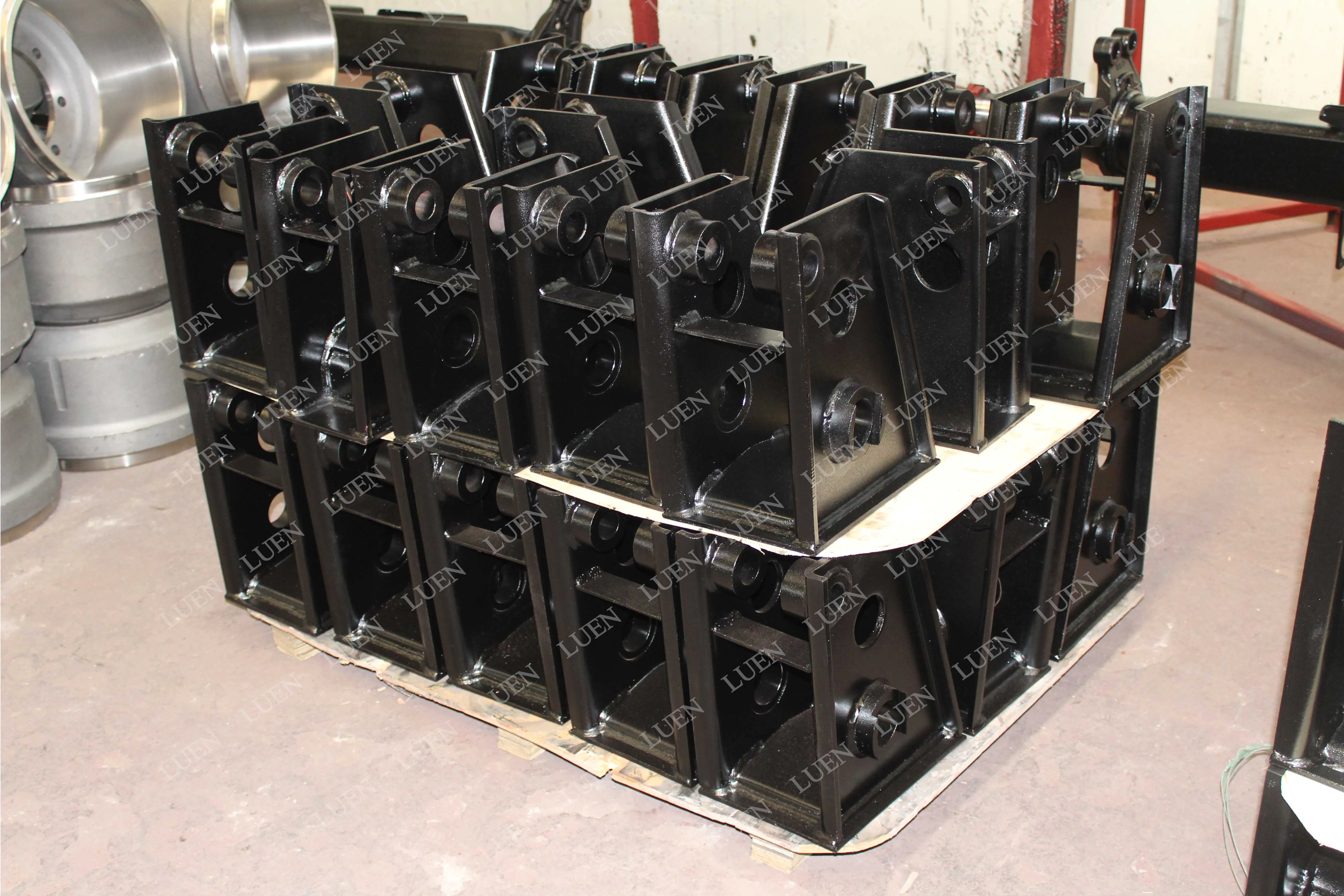 LUEN High Precision German type trailer  2 axle  tandem axle mechanical suspension with sale