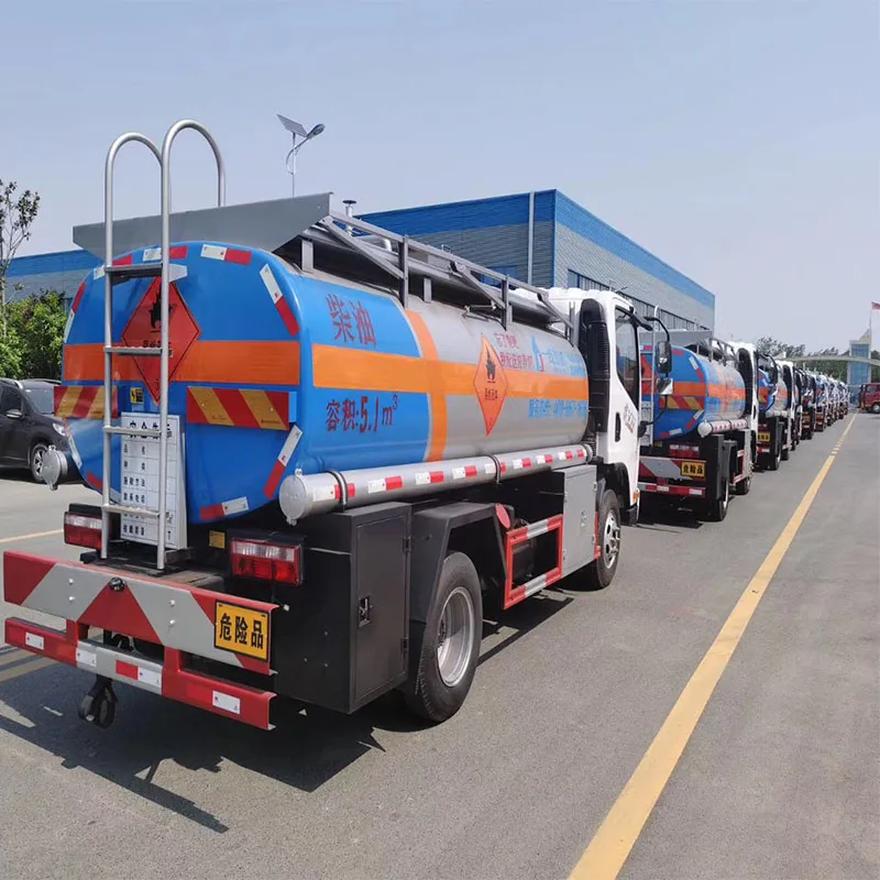 Производитель 4x2 4x4 5000L Автоцистерна для заправки топлива с дозатором оборудование хранения дизельного бензина