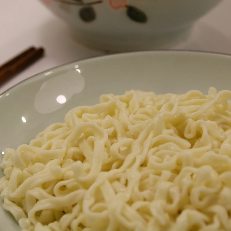 
 Низкое содержание влаги, стабильный свежий замок время готовки 3-5 минут свежий лапши  