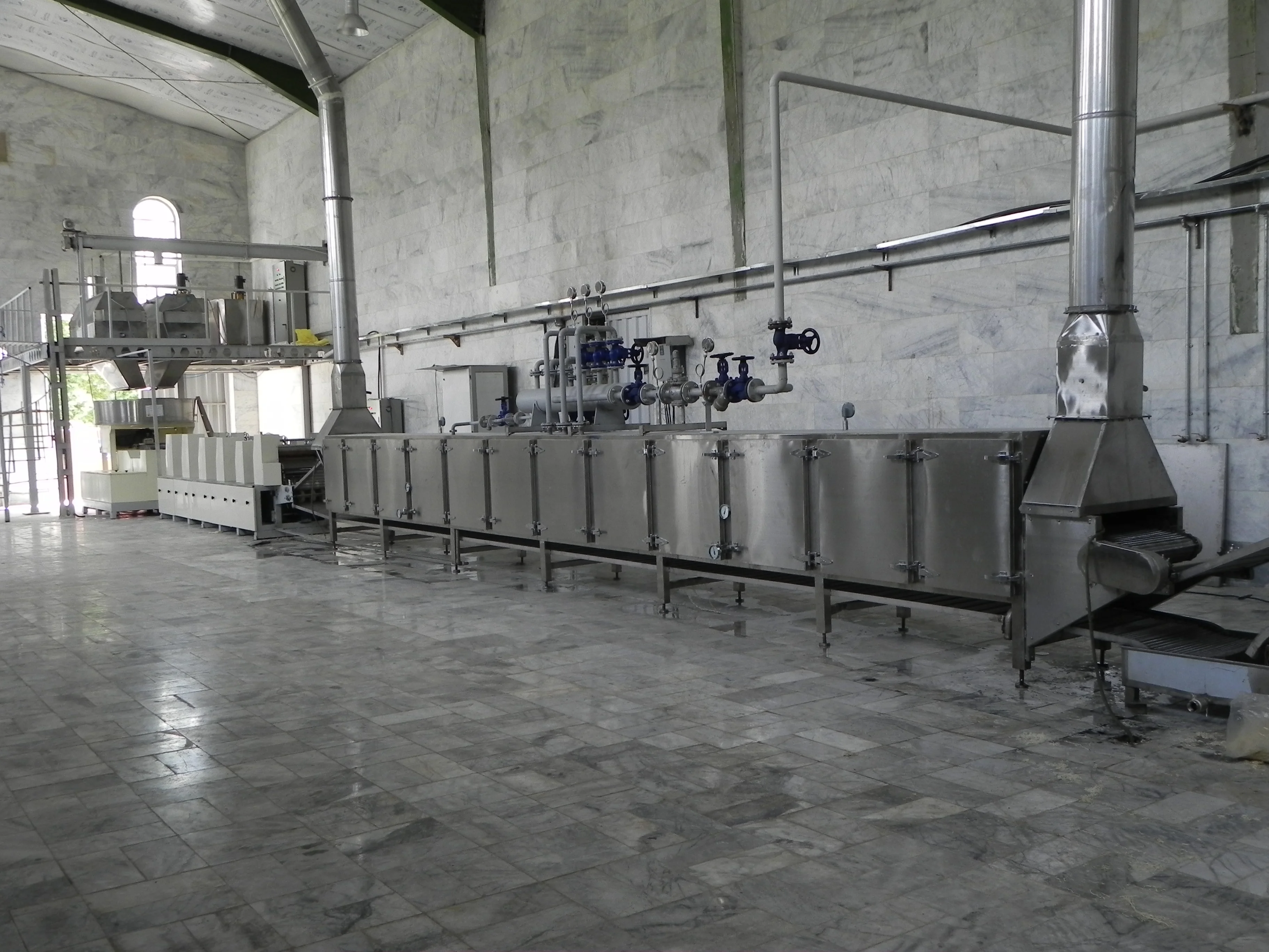 Factory Direct Sales Cup Type Fried Instant Noodle Spicy Noodles Making Machine Food Production Line