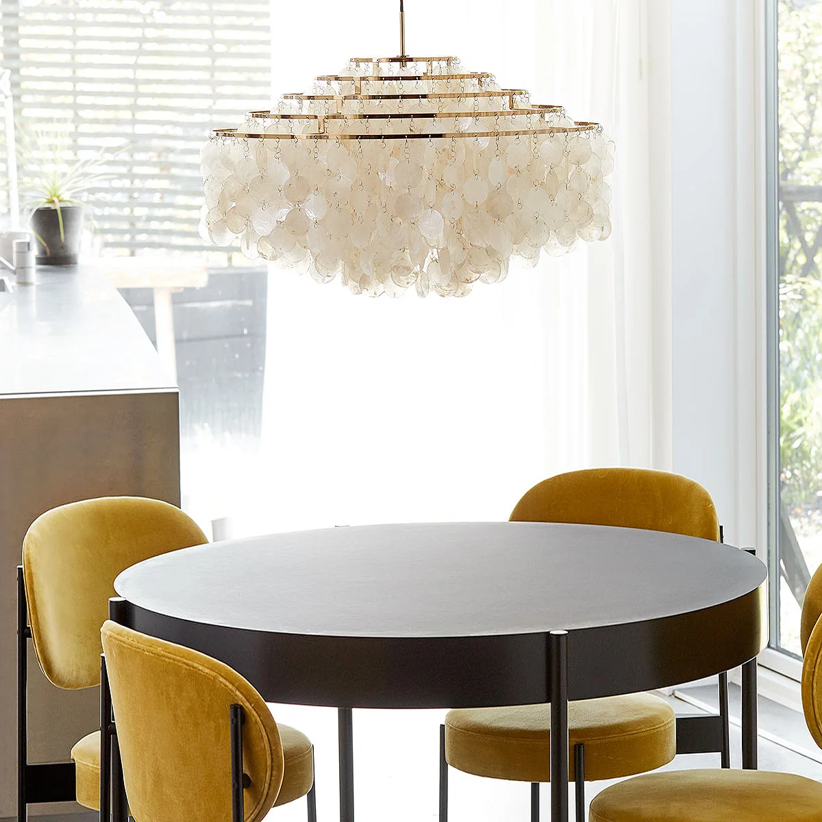 Modern Minimalist Natural Seashell Chandelier French Living Room Lustre  Dining Room Bedroom Light Creative Design Pendant Light