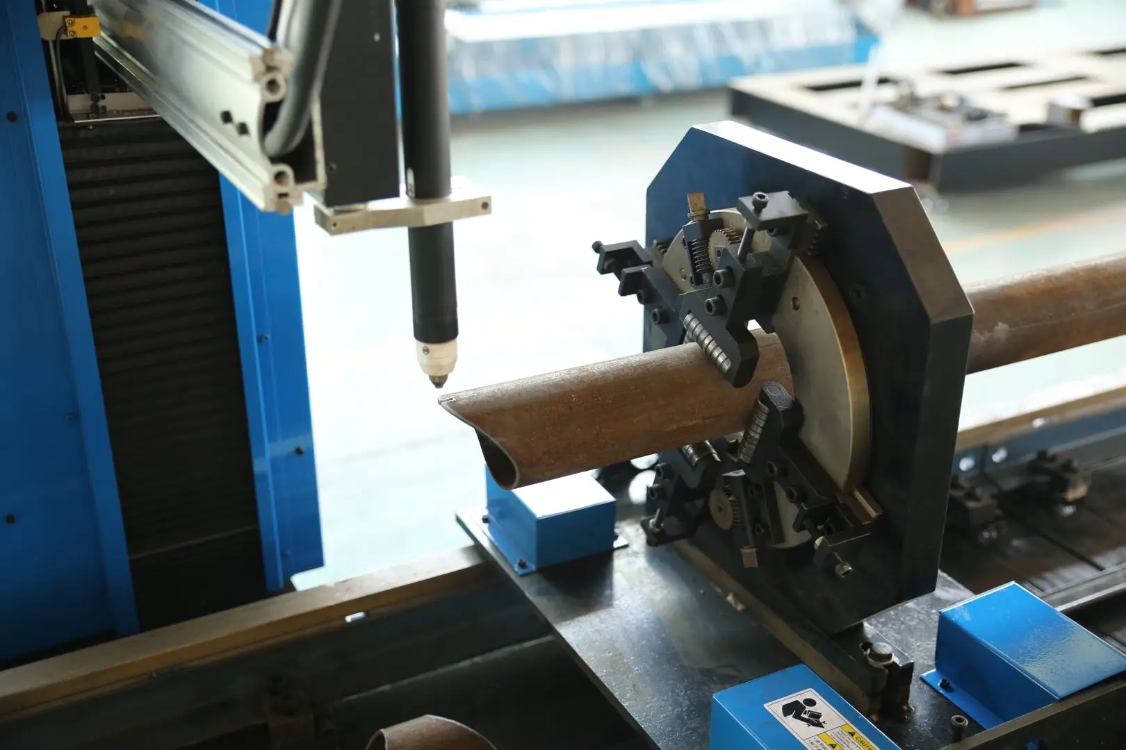 
Seanior 2020 NEW 4AXIS cnc plasma square and round steel pipe metal tube cutting machine 