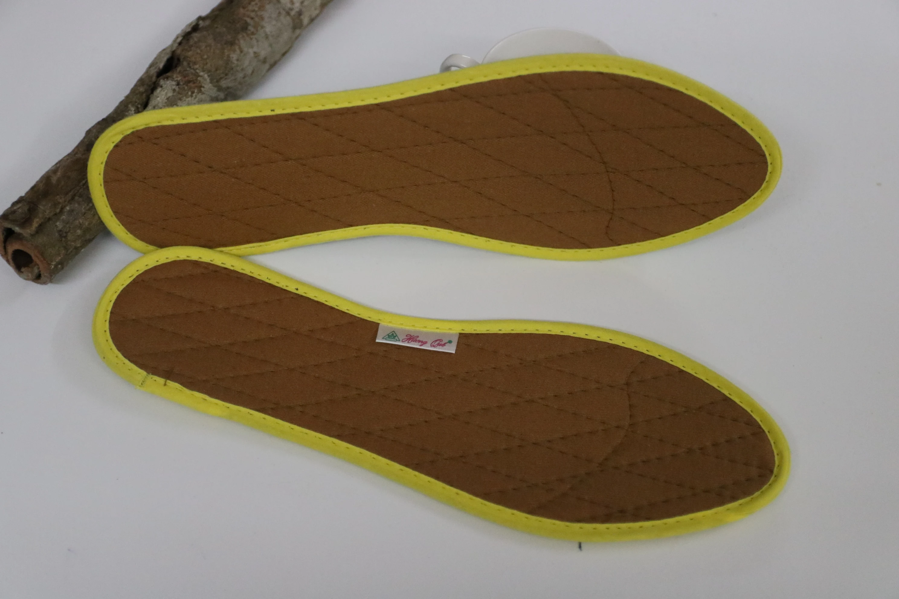Super Supplier Natural Cinnamon Sports Insoles Super Breathable and Absorbent Shoe Insoles for Effective Foot Odor Control